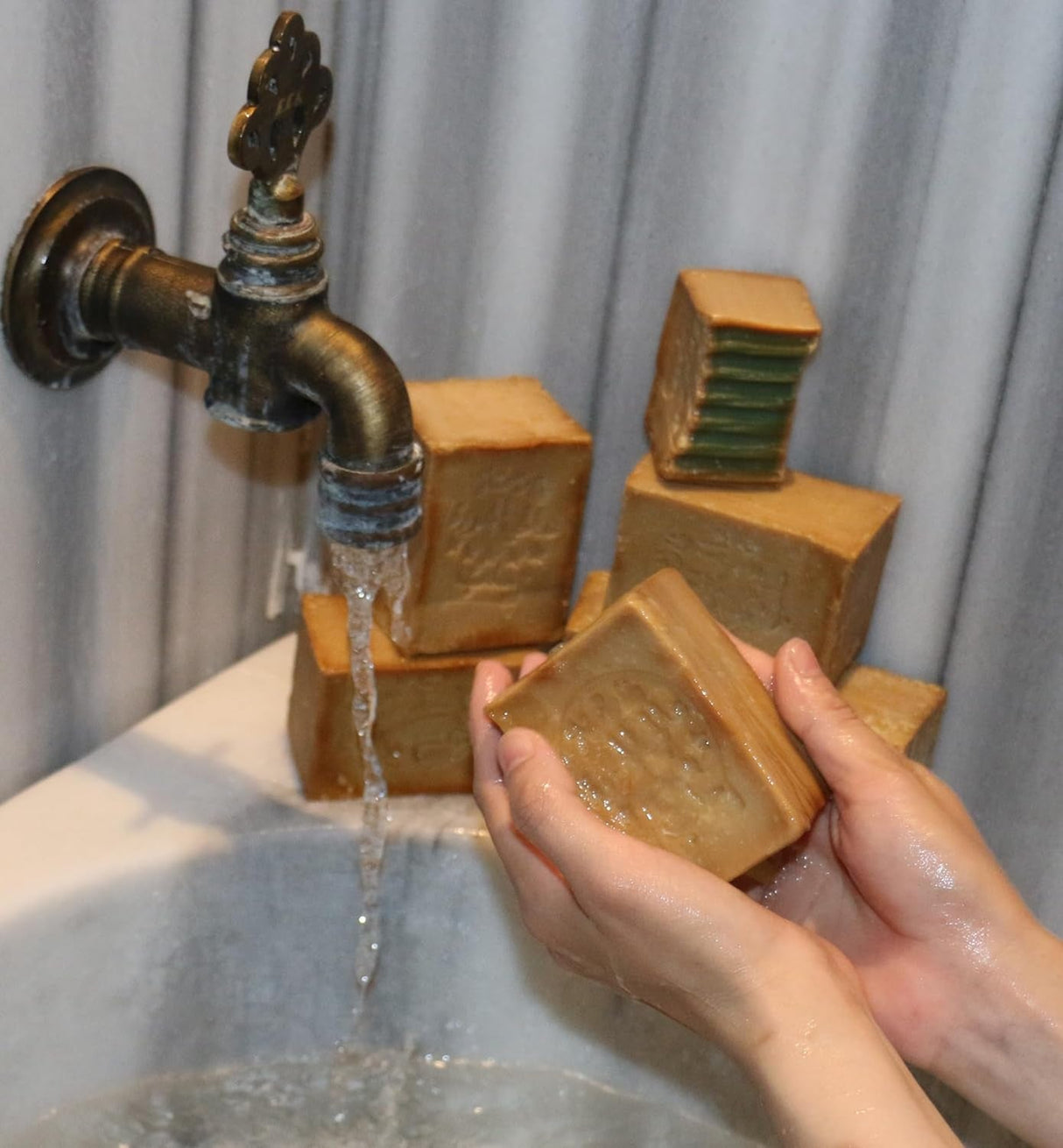 Aleppo Soap - (2 Pack - 7 Oz Each)%20 Laurel Oil,%80 Olive Oil, Traditional Production, Natural - Vegan – Handmade