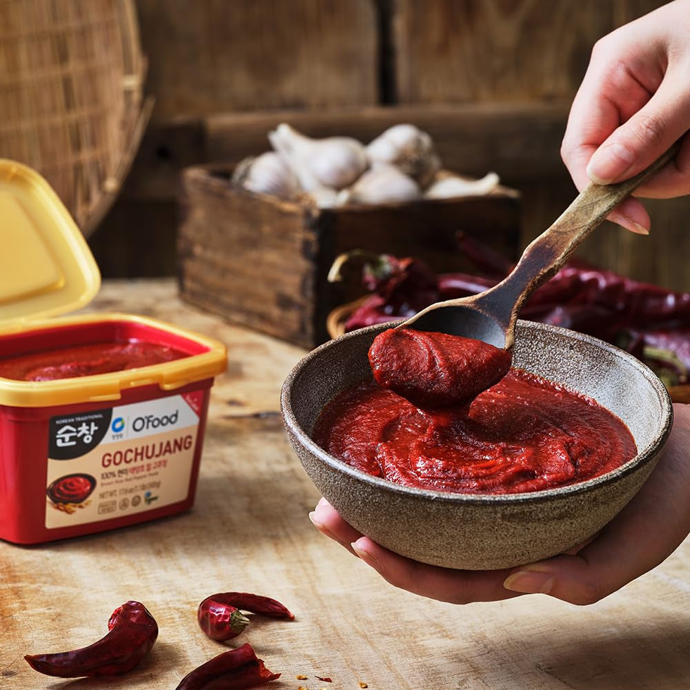 Chung Jung One O'Food Medium Gochujang 1.1Lb, Korean Red Chili Pepper Paste, Spicy, Sweet and Savory Sauce, Traditional Fermented Condiment, 100% Brown Rice, No Corn Syrup